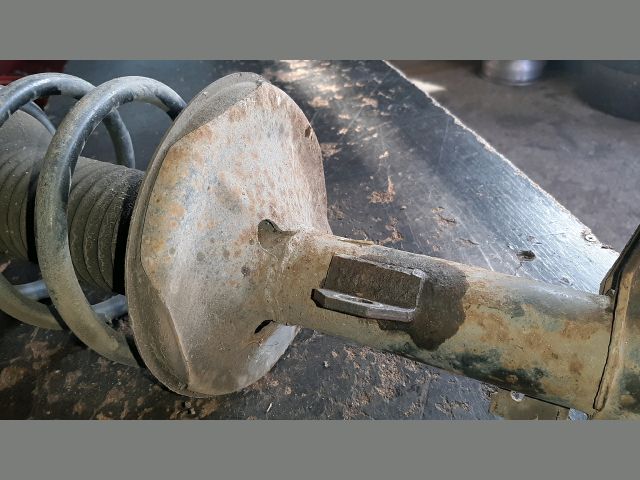 bontott TOYOTA COROLLA VERSO Jobb első Gólyaláb (Lengécsillapító, Rugó)