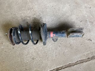 bontott TOYOTA COROLLA VERSO Jobb első Gólyaláb (Lengécsillapító, Rugó)