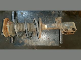 bontott TOYOTA COROLLA VERSO Jobb első Gólyaláb (Lengécsillapító, Rugó)