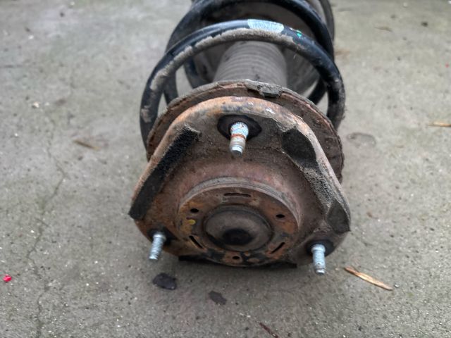 bontott TOYOTA COROLLA VERSO Jobb első Gólyaláb (Lengécsillapító, Rugó)