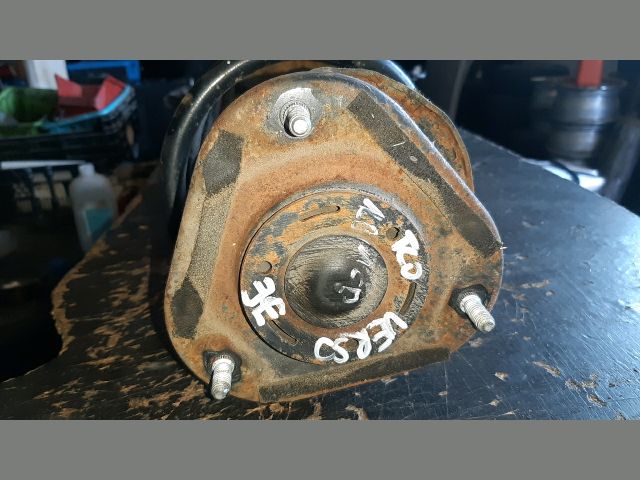 bontott TOYOTA COROLLA VERSO Jobb első Gólyaláb (Lengécsillapító, Rugó)