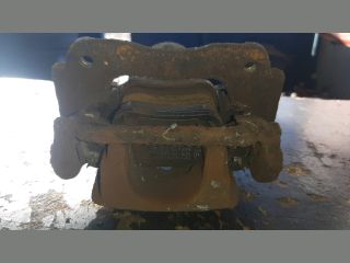 bontott TOYOTA COROLLA VERSO Jobb hátsó Féknyereg Munkahengerrel