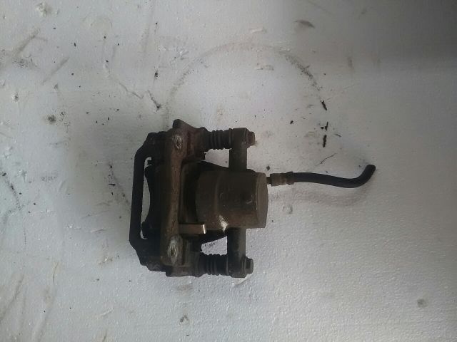 bontott TOYOTA COROLLA VERSO Jobb hátsó Féknyereg Munkahengerrel