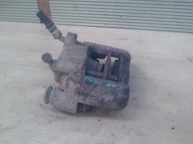 bontott TOYOTA COROLLA VERSO Jobb hátsó Féknyereg Munkahengerrel