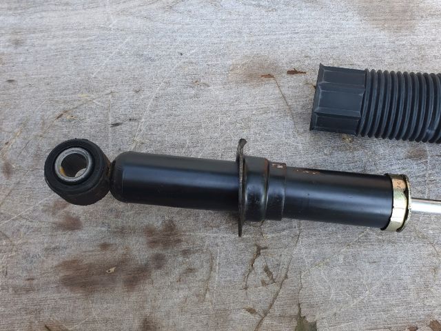 bontott TOYOTA COROLLA VERSO Jobb hátsó Lengéscsillapító