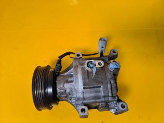 bontott TOYOTA COROLLA VERSO Klímakompresszor
