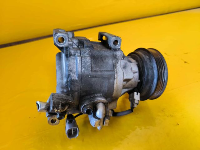 bontott TOYOTA COROLLA VERSO Klímakompresszor