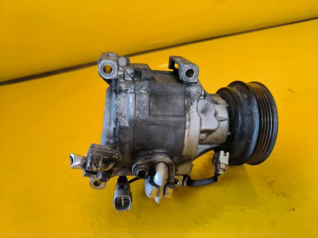 bontott TOYOTA COROLLA VERSO Klímakompresszor