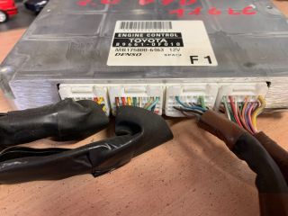 bontott TOYOTA COROLLA VERSO Motorvezérlő