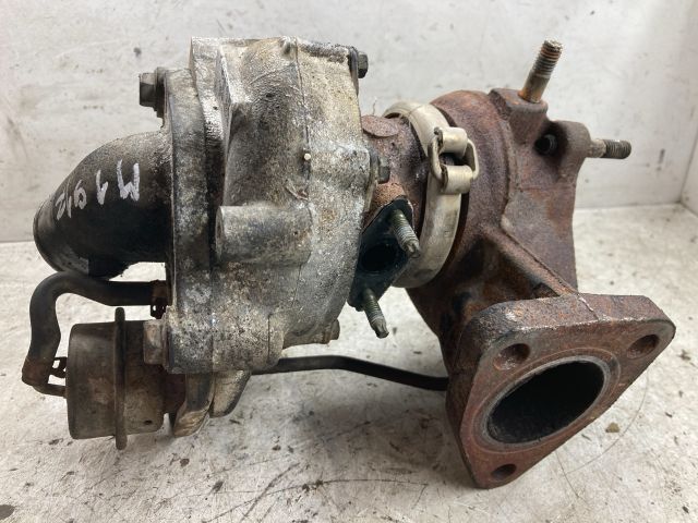 bontott TOYOTA COROLLA VERSO Turbó