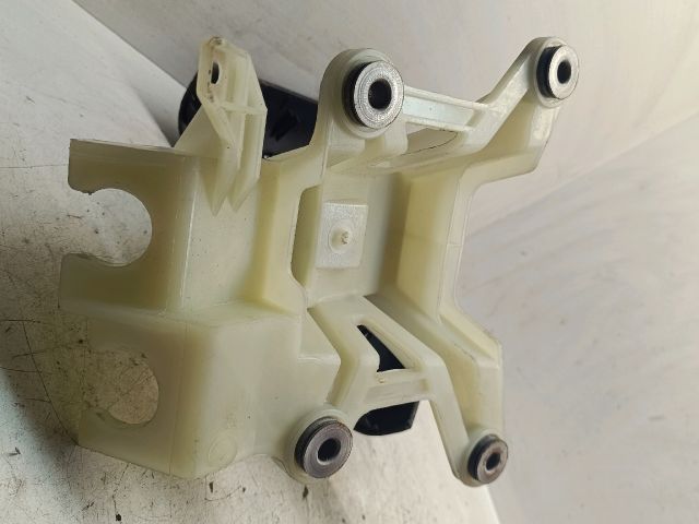 bontott TOYOTA COROLLA VERSO Váltó Kulissza