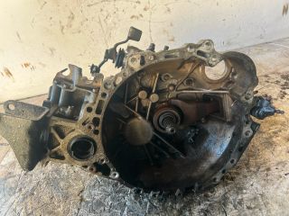 bontott TOYOTA COROLLA VERSO Váltó (Mechanikus)