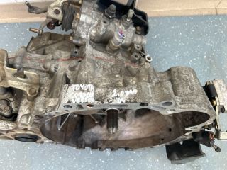 bontott TOYOTA COROLLA VERSO Váltó (Mechanikus)