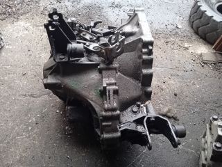 bontott TOYOTA COROLLA VERSO Váltó (Mechanikus)