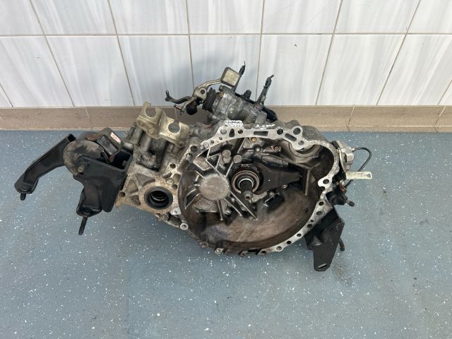 bontott TOYOTA COROLLA VERSO Váltó (Mechanikus)