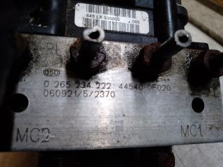 bontott TOYOTA COROLLA VERSO ABS Kocka