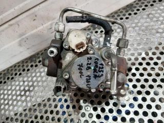 bontott TOYOTA COROLLA VERSO Adagoló