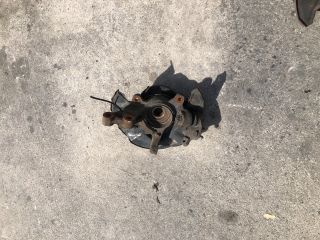 bontott TOYOTA COROLLA VERSO Bal első Csonkállvány Kerékaggyal