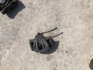 bontott TOYOTA COROLLA VERSO Bal első Féknyereg Munkahengerrel