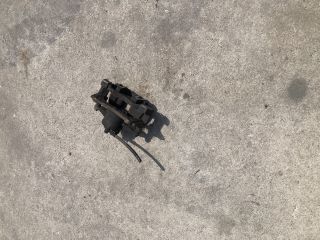 bontott TOYOTA COROLLA VERSO Bal első Féknyereg Munkahengerrel