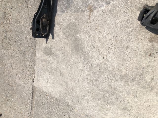 bontott TOYOTA COROLLA VERSO Bal első Féknyereg Munkahengerrel