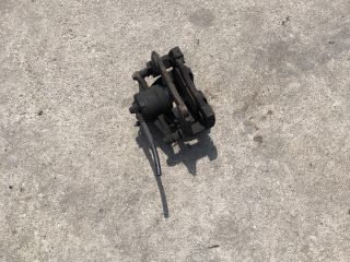 bontott TOYOTA COROLLA VERSO Bal első Féknyereg Munkahengerrel