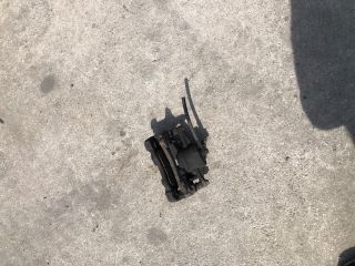 bontott TOYOTA COROLLA VERSO Bal első Féknyereg Munkahengerrel