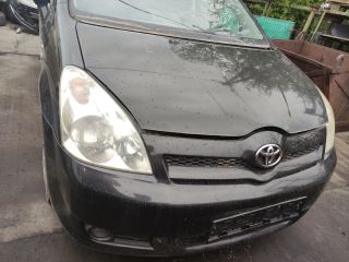 bontott TOYOTA COROLLA VERSO Bal Féltengely