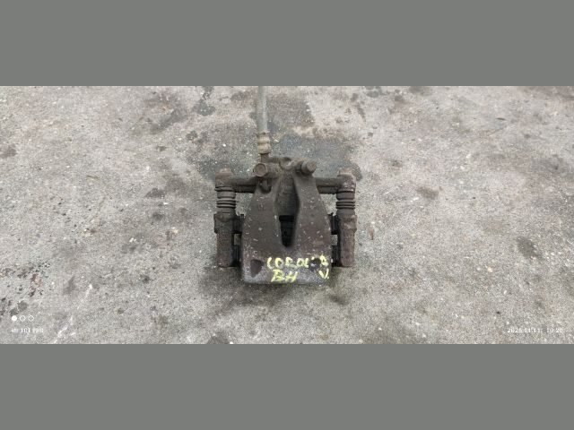 bontott TOYOTA COROLLA VERSO Bal hátsó Féknyereg Munkahengerrel