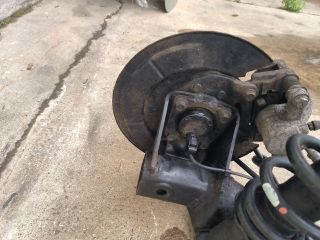 bontott TOYOTA COROLLA VERSO Bal hátsó Féknyereg Munkahengerrel