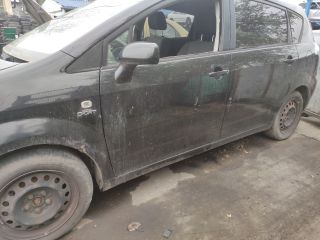 bontott TOYOTA COROLLA VERSO Bal hátsó Féknyereg Munkahengerrel