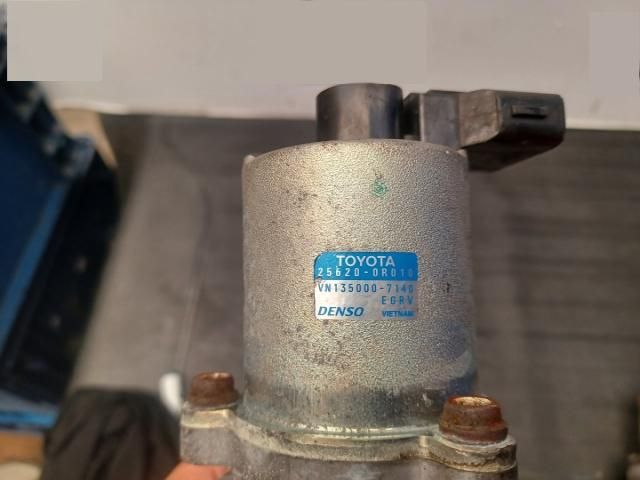 bontott TOYOTA COROLLA VERSO EGR / AGR Szelep