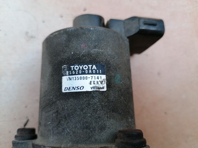 bontott TOYOTA COROLLA VERSO EGR / AGR Szelep
