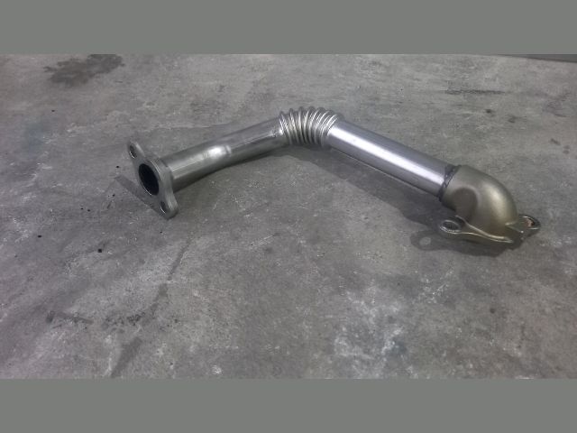 bontott TOYOTA COROLLA VERSO EGR Hűtő Cső