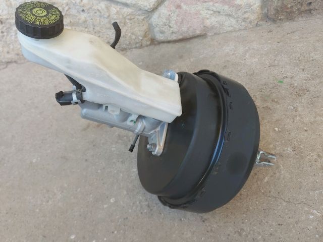 bontott TOYOTA COROLLA VERSO Fékrásegítő