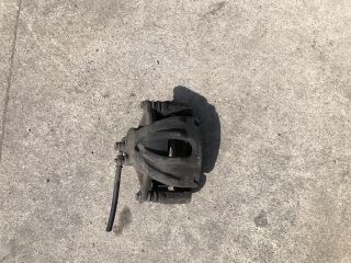 bontott TOYOTA COROLLA VERSO Jobb első Féknyereg Munkahengerrel