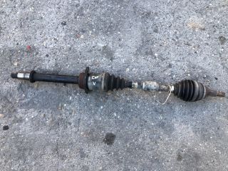 bontott TOYOTA COROLLA VERSO Jobb Féltengely