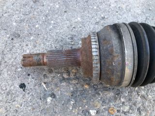 bontott TOYOTA COROLLA VERSO Jobb Féltengely