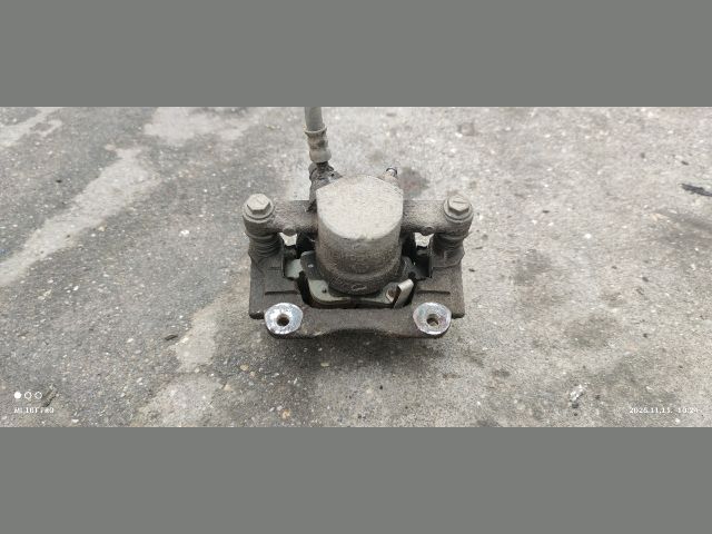 bontott TOYOTA COROLLA VERSO Jobb hátsó Féknyereg Munkahengerrel