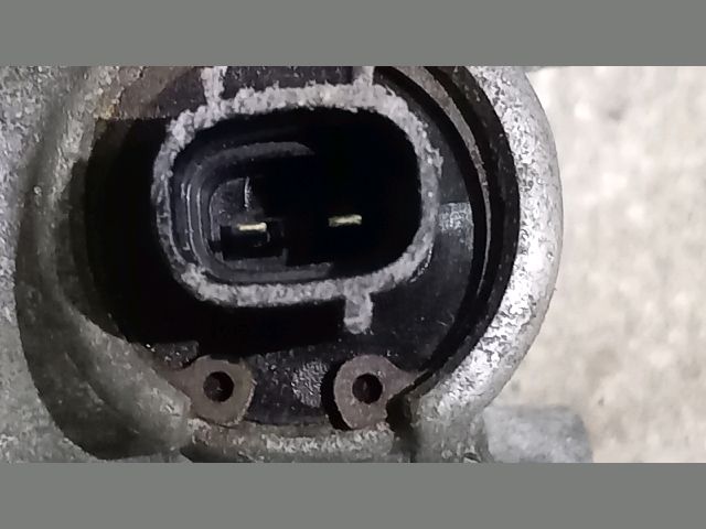 bontott TOYOTA COROLLA VERSO Klímakompresszor