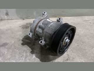bontott TOYOTA COROLLA VERSO Klímakompresszor