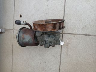 bontott TOYOTA COROLLA VERSO Kormányszervó Motor (Hidraulikus)