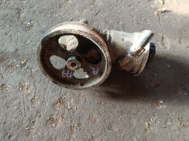 bontott TOYOTA COROLLA VERSO Kormányszervó Motor (Hidraulikus)