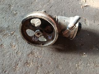 bontott TOYOTA COROLLA VERSO Kormányszervó Motor (Hidraulikus)