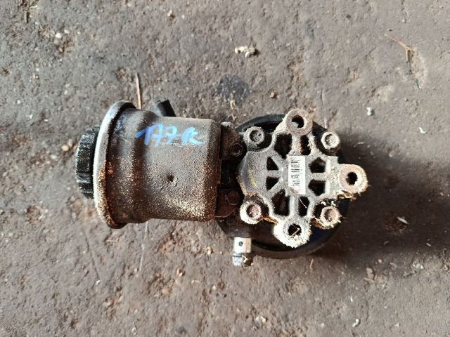 bontott TOYOTA COROLLA VERSO Kormányszervó Motor (Hidraulikus)