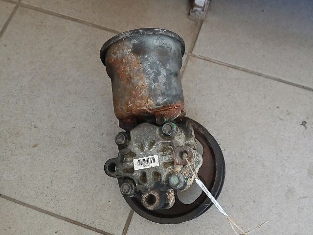 bontott TOYOTA COROLLA VERSO Kormányszervó Motor (Hidraulikus)