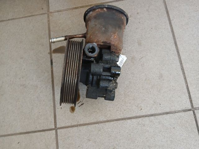 bontott TOYOTA COROLLA VERSO Kormányszervó Motor (Hidraulikus)