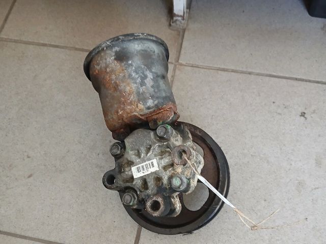 bontott TOYOTA COROLLA VERSO Kormányszervó Motor (Hidraulikus)