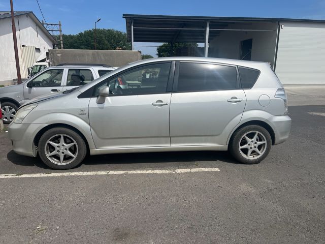 bontott TOYOTA COROLLA VERSO Légbeömlő Cső