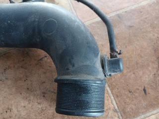 bontott TOYOTA COROLLA VERSO Légbeömlő Cső